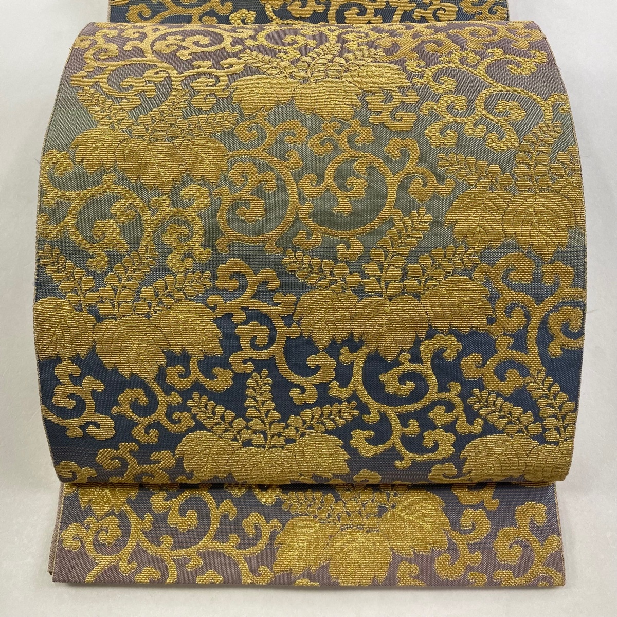【美品】 袋帯 逸品 桐 唐草 箔 金糸 青灰色 六通 正絹 【中古】拍卖