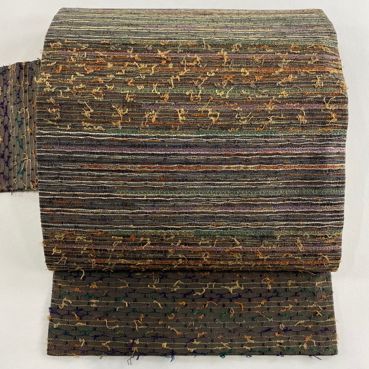 【美品】 名古屋帯 秀品 髭紬地 縞 幾何学模様 金糸 茶緑色 正絹 【中古】拍卖