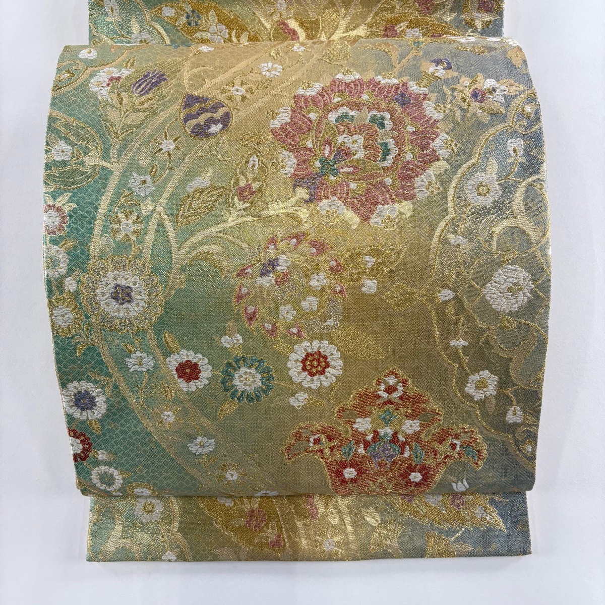 【美品】 袋帯 名品 証紙 花唐草 金糸 箔 金色 六通 正絹 【中古】拍卖