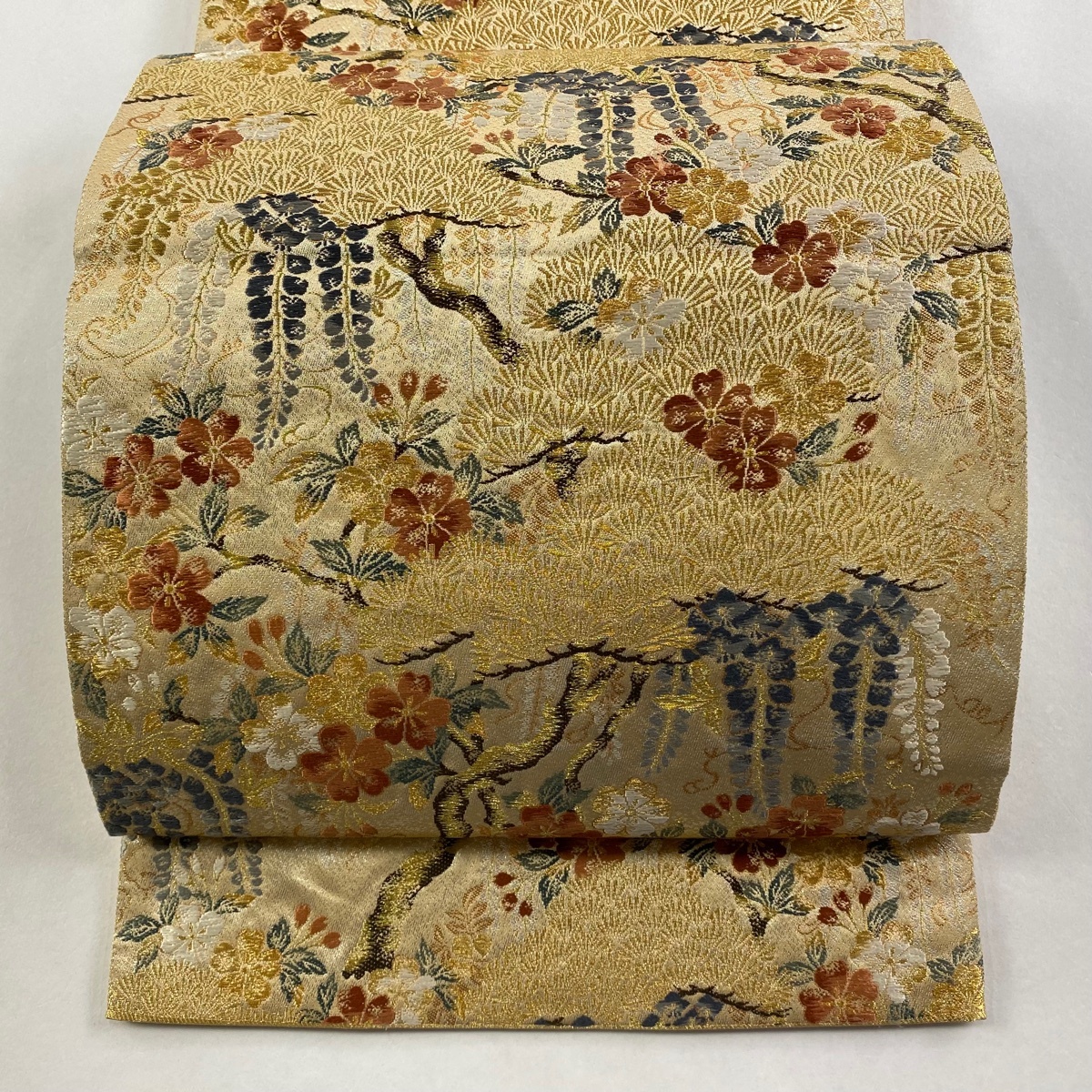 袋帯 秀品 落款 松藤彩苑 桜 金糸 箔 金色 六通 正絹 【中古】拍卖