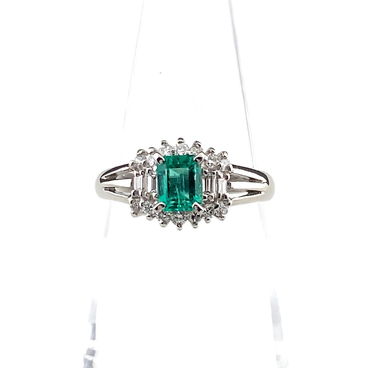 エメラルド デザインリング プラチナ 指輪 メレダイヤ リング 11号 Pt850 エメラルド ダイヤモンド レディース 【中古】拍卖