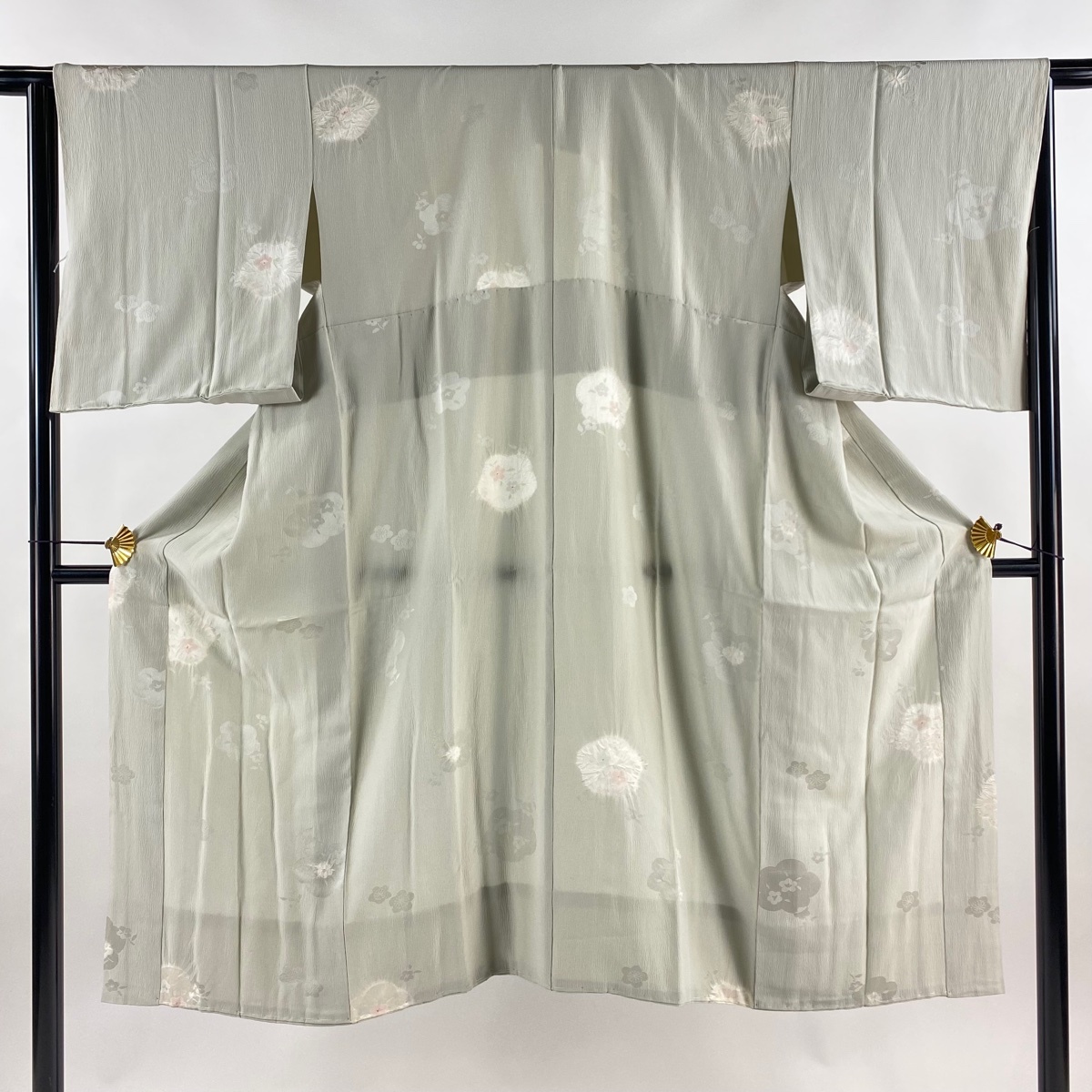 【美品】 長襦袢 身丈125.5cm 裄丈65cm M 草花 地紋 絞り 灰緑 正絹 秀品 【中古】拍卖