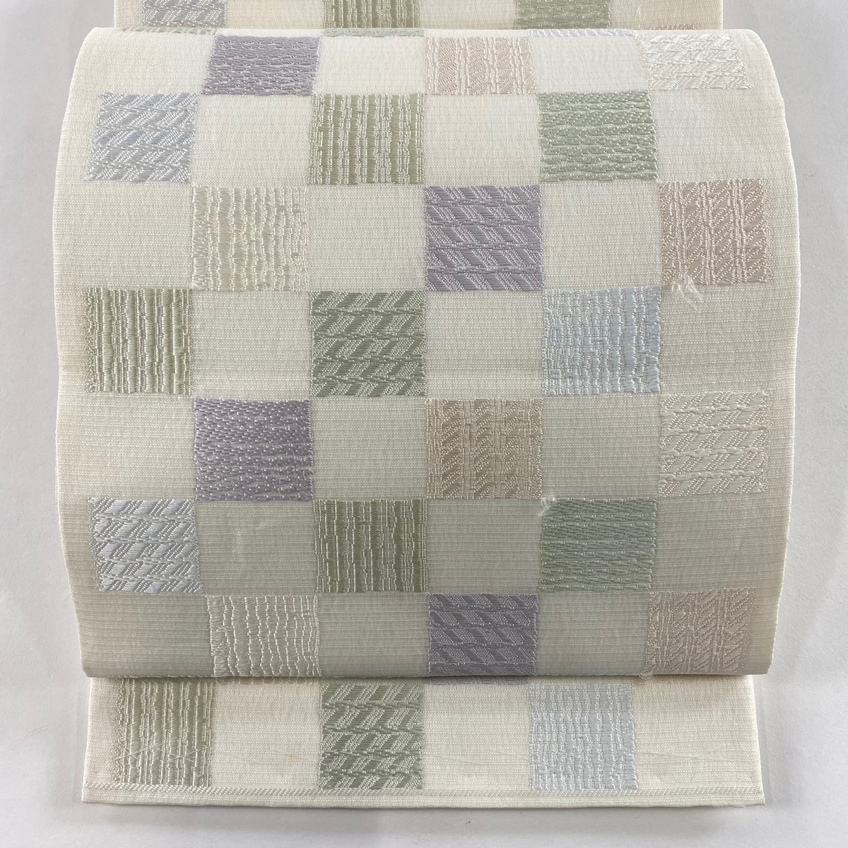 袋帯 秀品 変わり市松 幾何学模様 唐織 クリーム 六通 正絹 【中古】拍卖