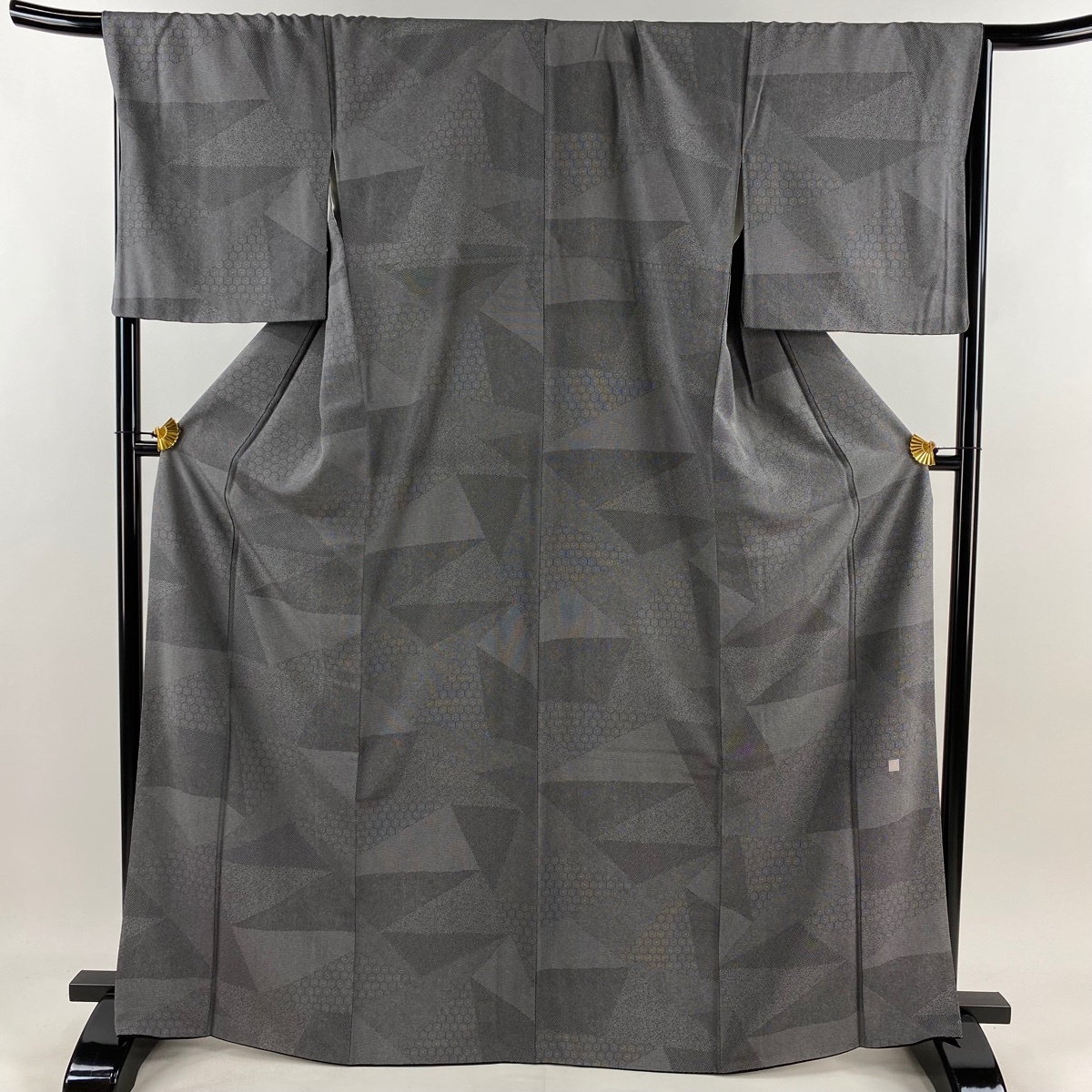 【美品】 江戸小紋 身丈167cm 裄丈68.5cm L 袷 落款 寄せ柄 鮫 黒灰 正絹 名品 【中古】拍卖