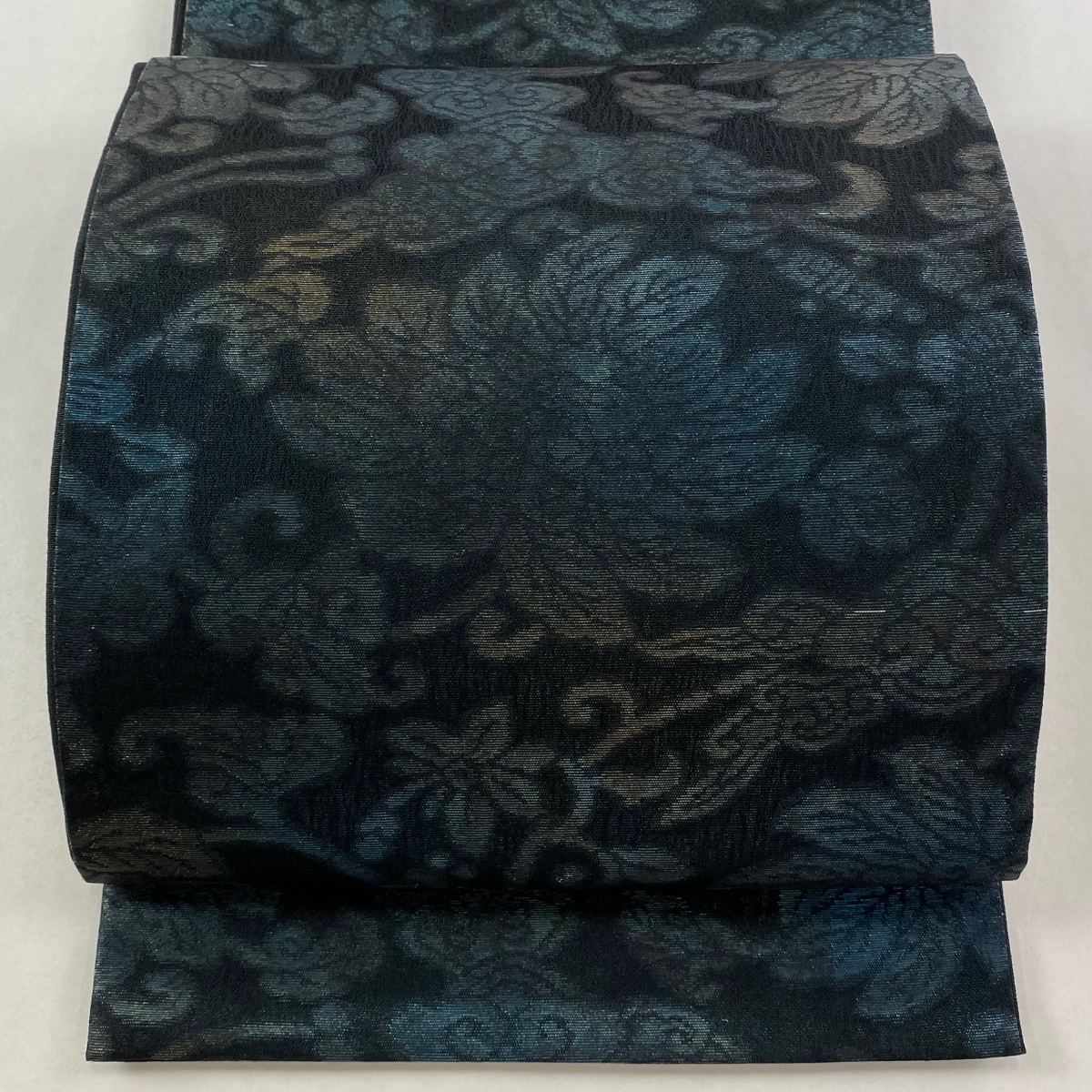 袋帯 逸品 しょうざん 落款 草花 箔 墨色 六通 正絹 【中古】拍卖