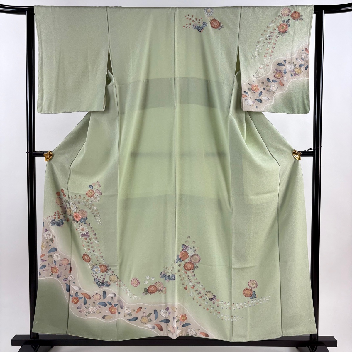 訪問着 身丈157cm 裄丈63cm S 袷 やまと 草花 刺繍 金糸 薄緑 正絹 秀品 【中古】拍卖