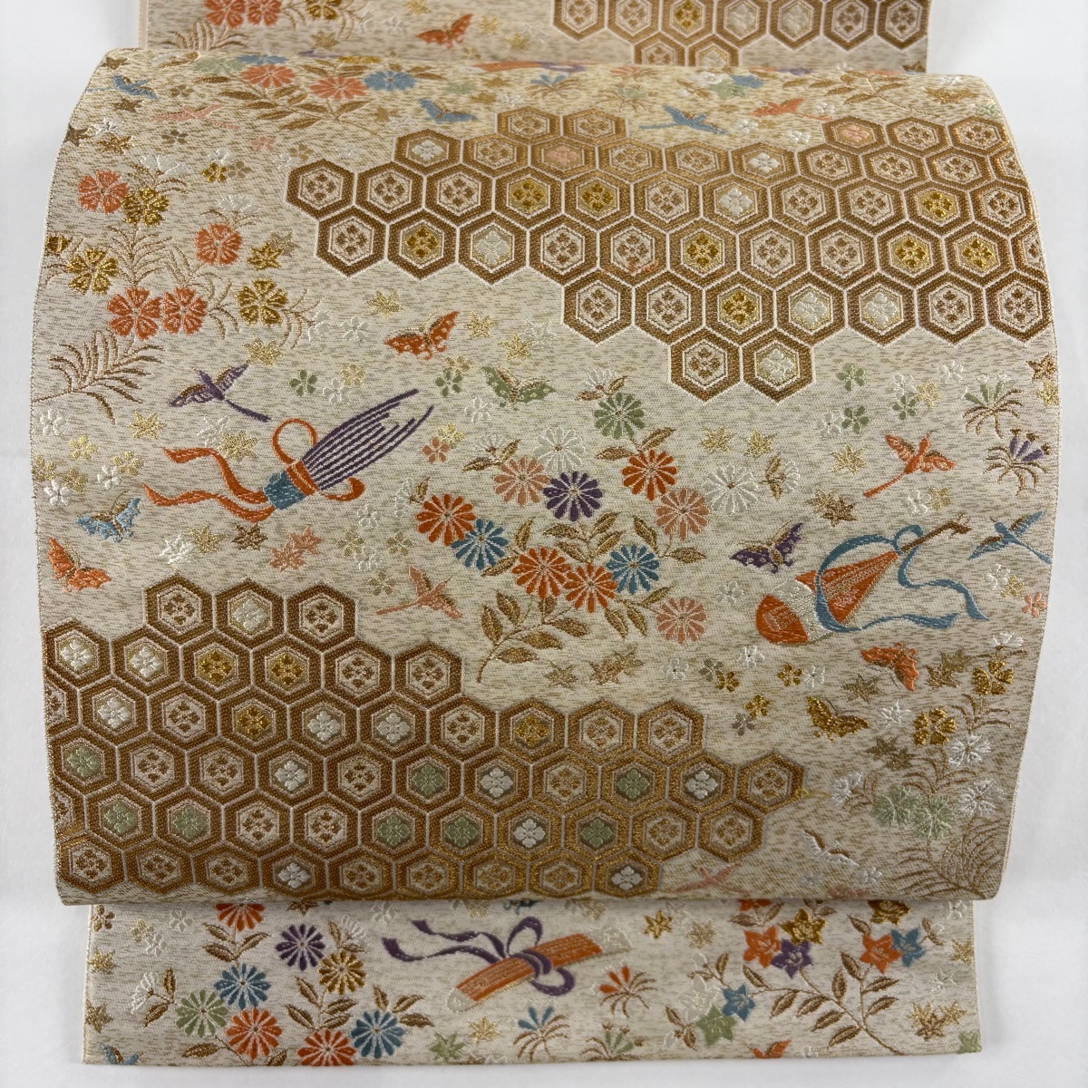 【美品】 袋帯 秀品 服部織物 落款 和楽器 秋草 金糸 箔 薄茶色 六通 正絹 【中古】拍卖