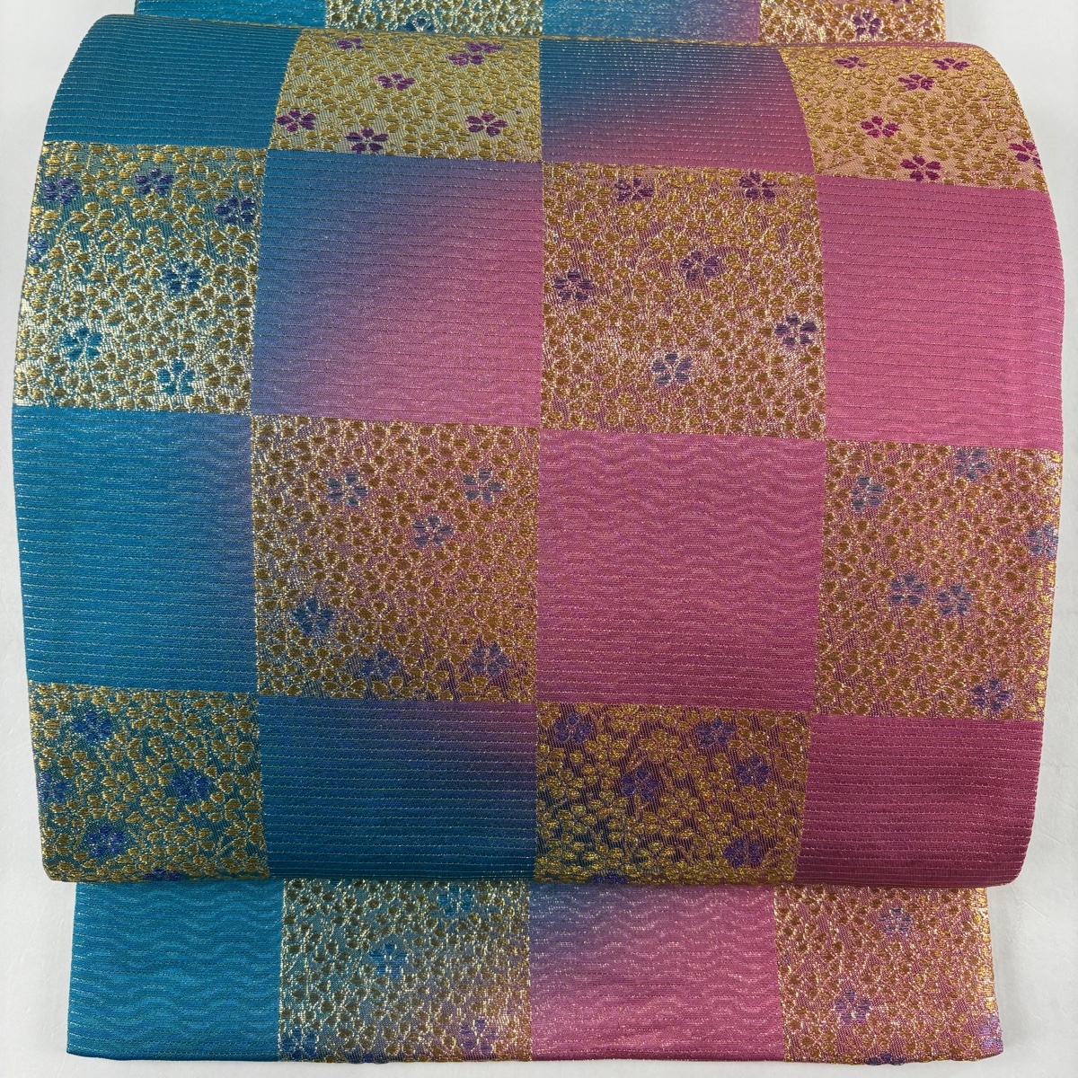 袋帯 秀品 市松 花 金糸 箔 濃ピンク 六通 正絹 【中古】拍卖