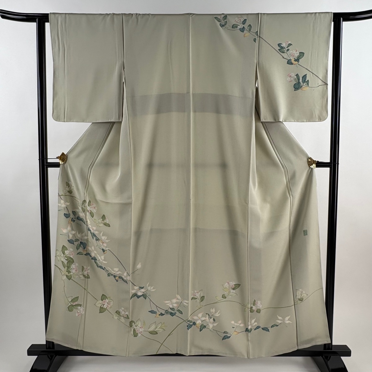 訪問着 身丈158cm 裄丈62cm S 袷 落款 枝花 ぼかし 薄緑 正絹 名品 【中古】拍卖