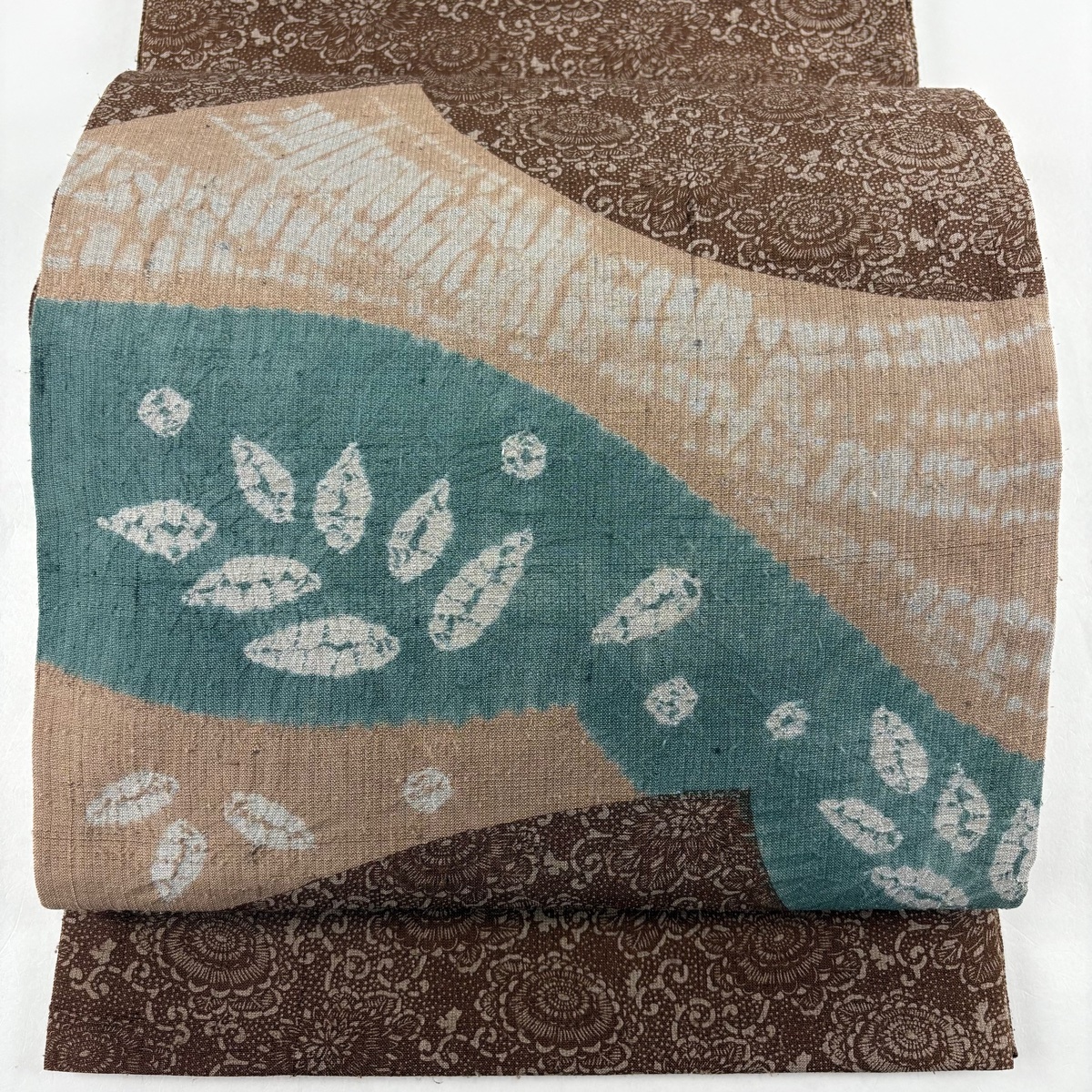 【美品】 袋帯 秀品 紬地 葉柄 菊唐草 絞り 茶色 お太鼓柄 正絹 【中古】拍卖
