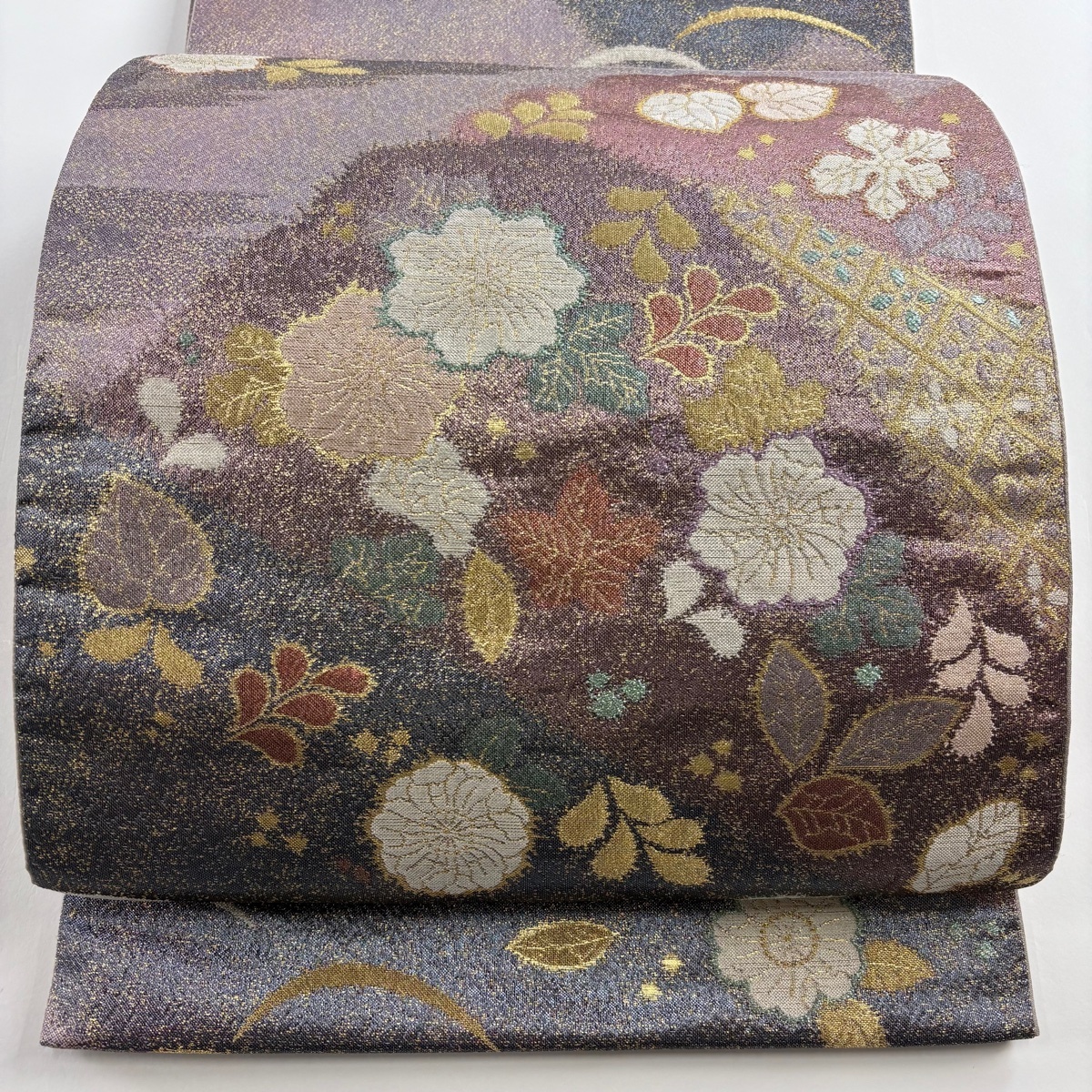 【在庫一掃】 袋帯 美品 名品 やまと 辻が花柄 金糸 灰紫 お太鼓柄 正絹 【中古】拍卖