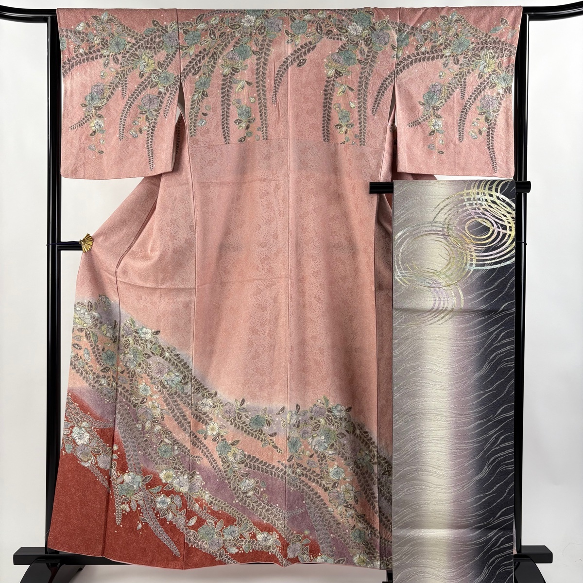【在庫一掃】 【美品】 訪問着 身丈160cm 裄丈64.5cm M 袷 袋帯セット 落款 辻が花柄 藤 金彩 ぼかし ピンク 正絹 名品 【中古】拍卖