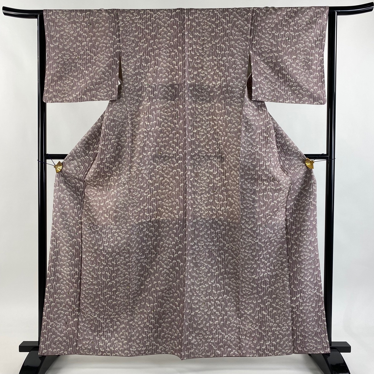小紋 身丈161cm 裄丈63.5cm S 袷 紬地 縞 草花 灰紫 正絹 秀品 【中古】拍卖