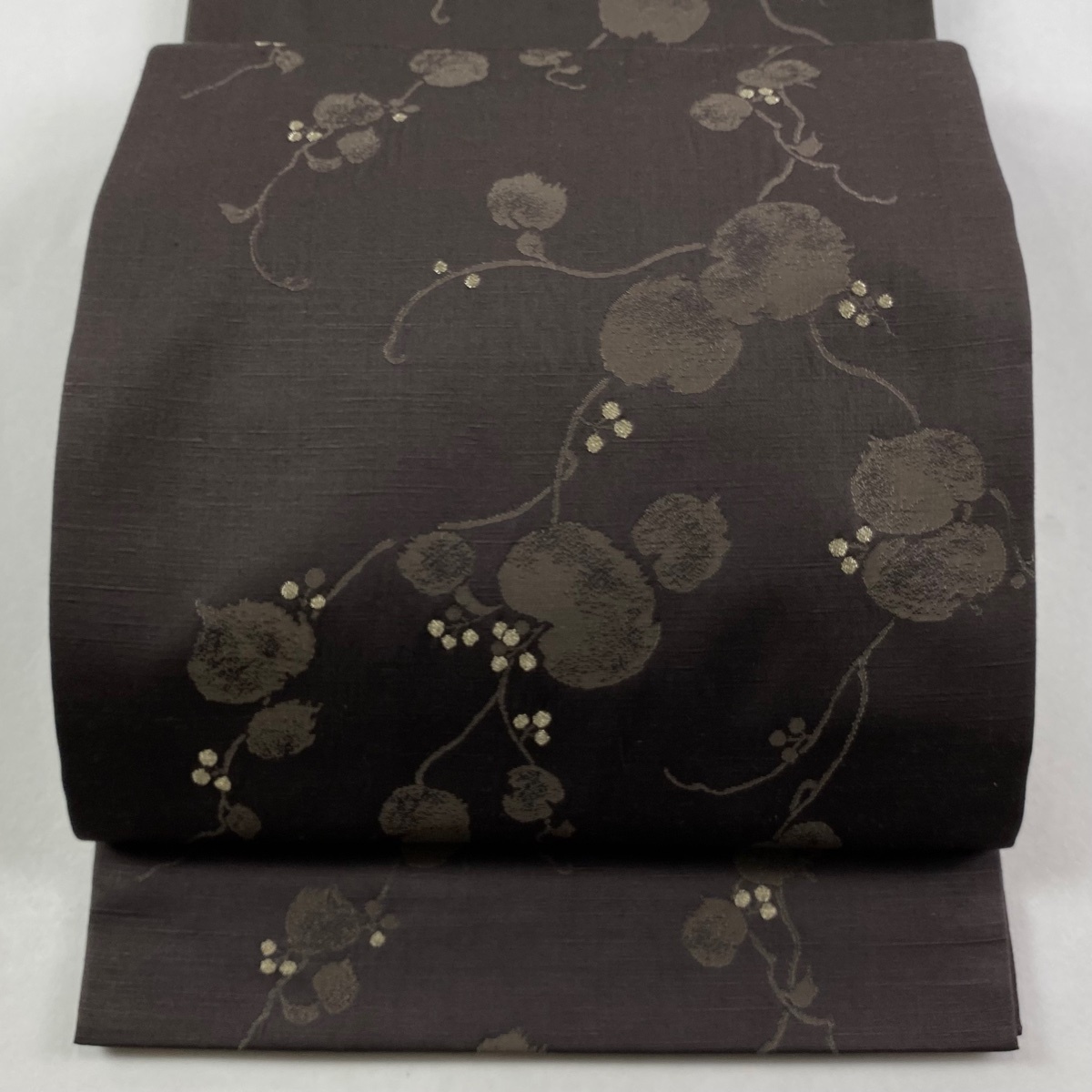 袋帯 逸品 加納幸 落款 紬地 葉と実 金糸 焦茶色 全通 正絹 【中古】拍卖