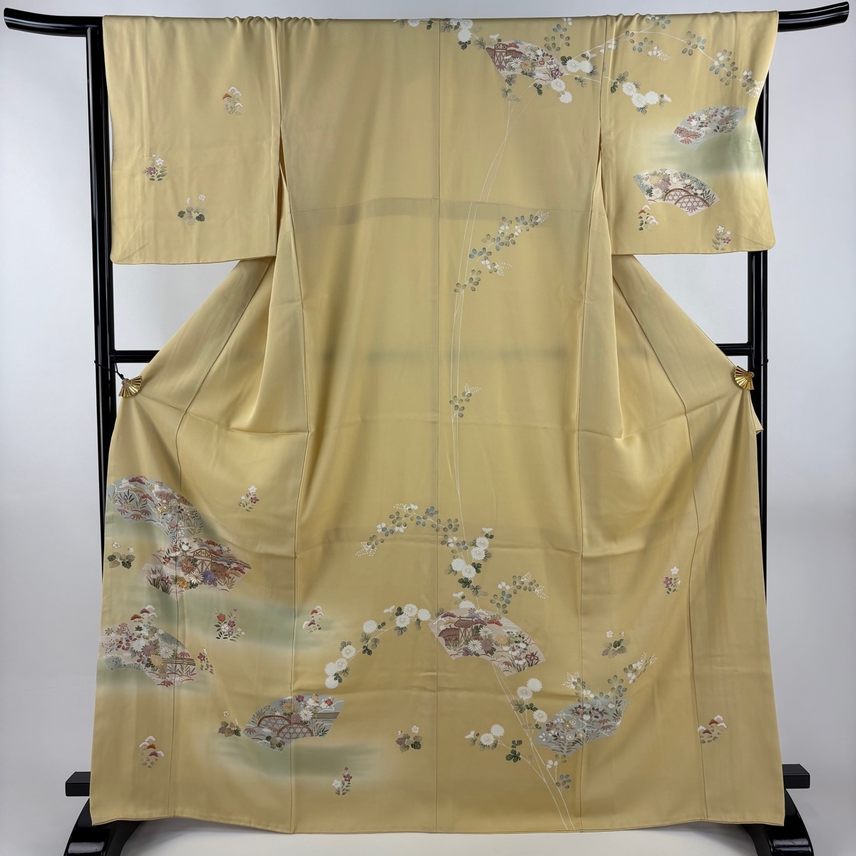 訪問着 身丈168cm 裄丈66.5cm M 袷 扇面 草花 金銀彩 金糸 ベージュ 正絹 秀品 【中古】拍卖