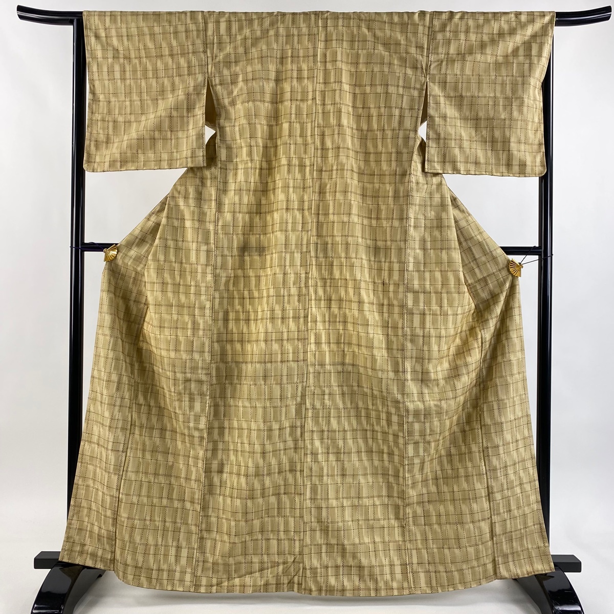 小紋 身丈165.5cm 裄丈66cm M 袷 紬地 格子 幾何学 薄茶色 正絹 秀品 【中古】拍卖