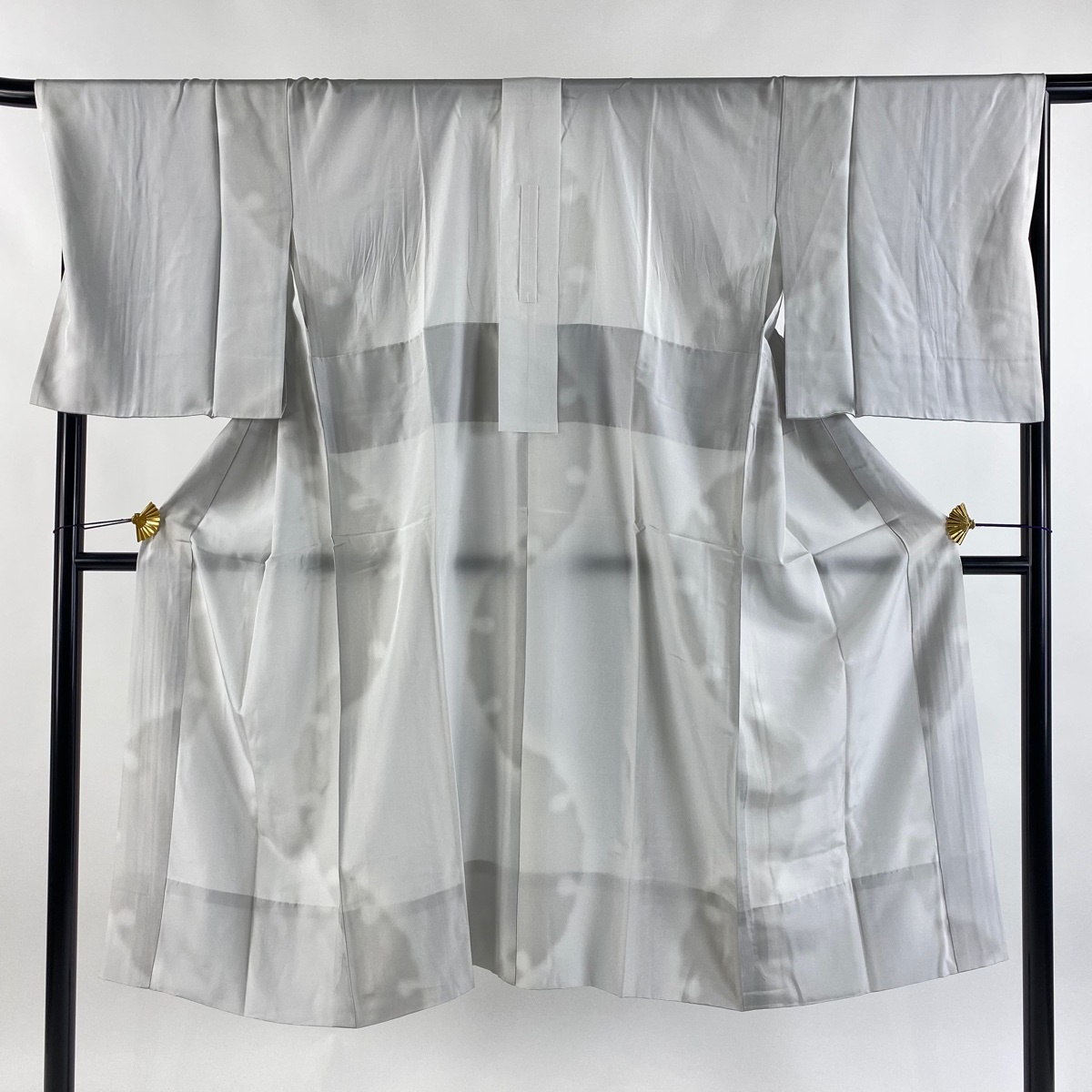 長襦袢 身丈126cm 裄丈68.5cm L 雪輪 ぼかし 灰白 正絹 秀品 【中古】拍卖