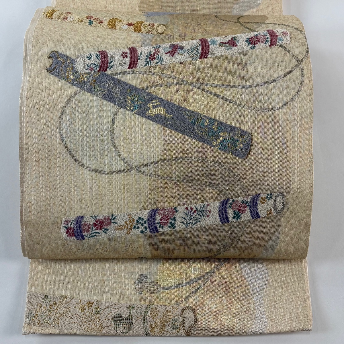 袋帯 秀品 横笛 草花 金糸 箔 ベージュ 六通 正絹 【中古】拍卖
