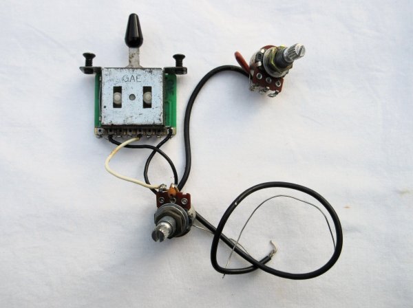 Ibanez アイバニーズ 5点式スイッチ&電装パーツ 95年製Ibanez RG670拍卖