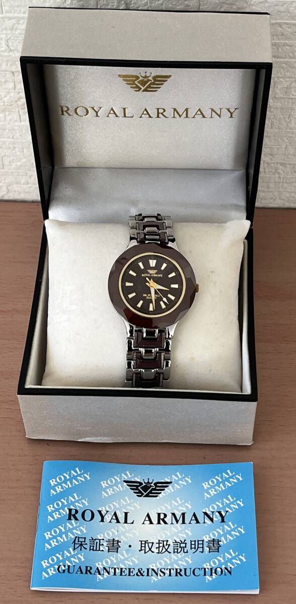 19164 ロイヤルアルマーニ CC-M013 ラウンド 18K刻印 不動品 文字盤内側9時側に曇り有 腕回り約18㎝ 現状品 長期保管品 箱汚れ傷本体有拍卖