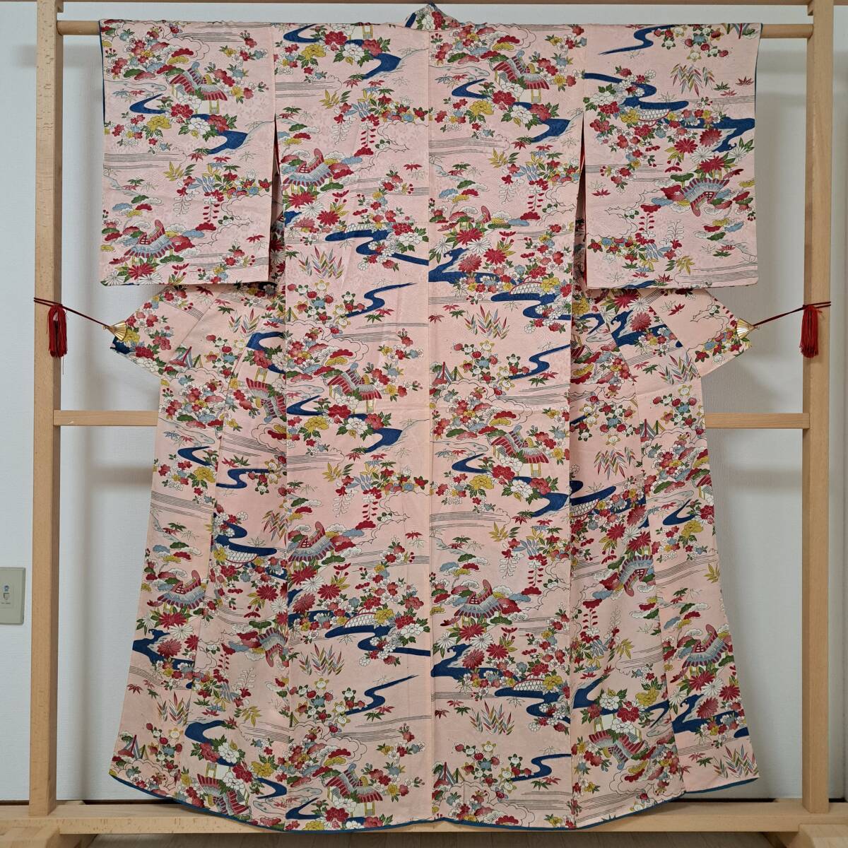 即決■着物の越田■裄65身丈155 正絹 アンティーク着物 茶屋辻 リメイクにも ■も06R04拍卖