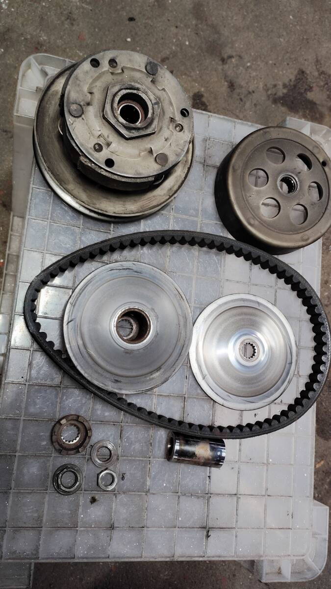 ヤマハマジェスティ125FI コマジェ 中古 社外駆動系 社外プーリー クラッチ ドライブベルト KOSO拍卖