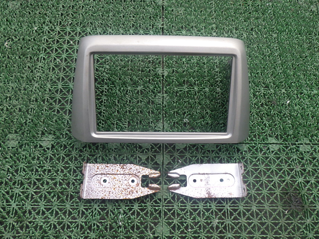 ekワゴン H81W オーディオパネル ステー付き拍卖