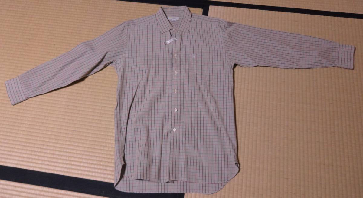 USED!Aquascutumアクアスキュータムの薄茶に格子柄長袖ワイシャツ、Mサイズ、ボタン文字入り、ポケット文字入り(クリーニング済)拍卖