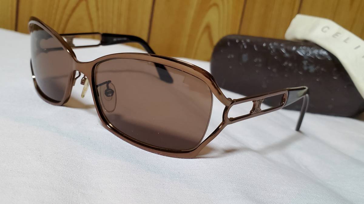 正規美 激レア CELINEセリーヌ マカダムロゴ ラグジュアリーメタルフレームサングラス 茶系 ブロンズメタリック×オープンラウンドアート拍卖