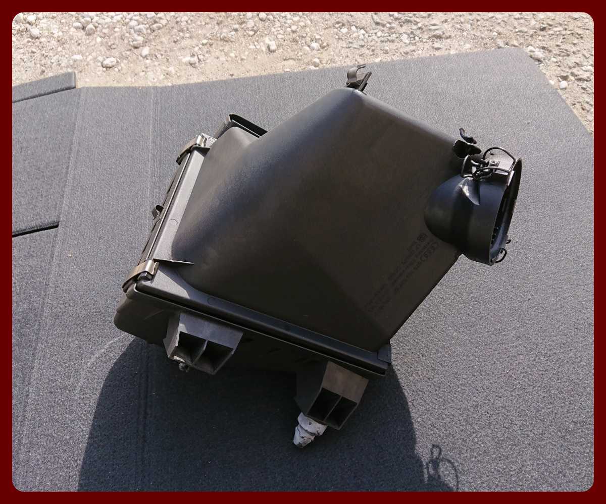 アウディ オールロード クワトロ a6 c5 エア クリーナー ボックス 078133837br 078133835dr A-2259拍卖