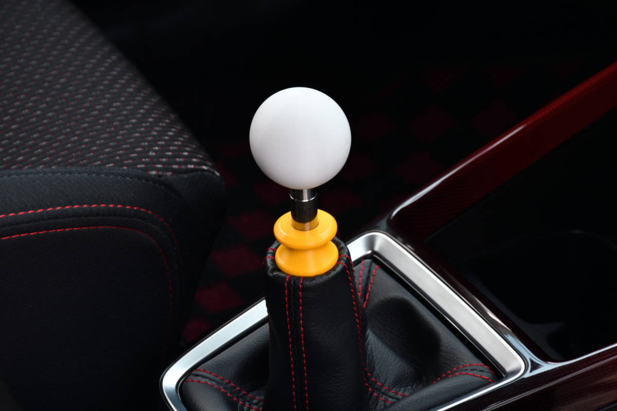 ホワイト×イエロー スイフトスポーツ ZC33S リバースノブ 丸型シフトノブ セット 3Dプリンター製 ポリカーボネート拍卖