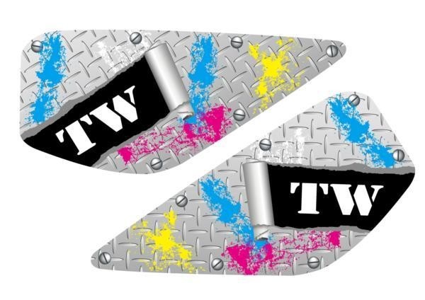 TW200/225 タンクデカール 縞板模様で頑丈にした気分に/黒ベース拍卖