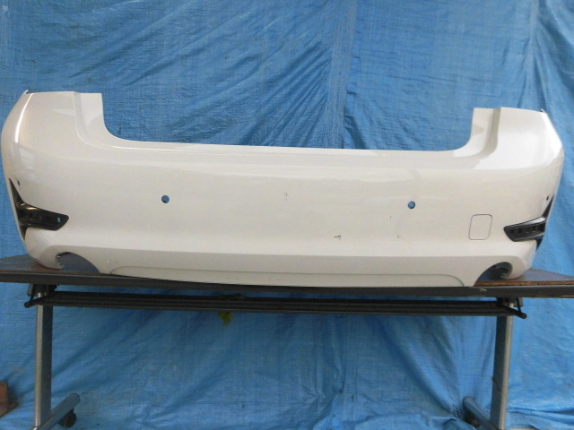 AM462 BMW G20 3シリーズ リアバンパー 白 51127427998拍卖