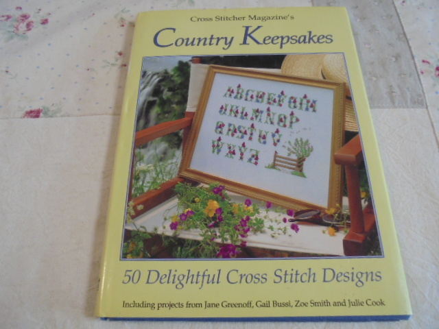 洋書クロスステッチ Country Keepsakes レトロ 猫 カントリー サンプラー 花 海 おもちゃ 思い出拍卖