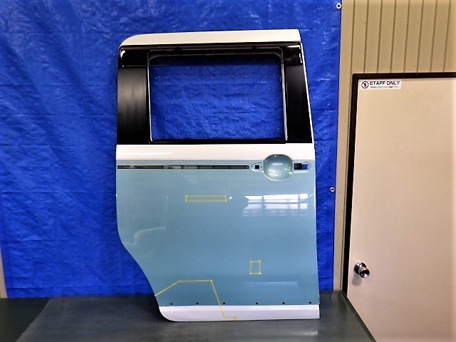 B110 ムーヴキャンバス LA800S LA810S 右スライドドア パールホワイトIII×ファインミントメタリック拍卖