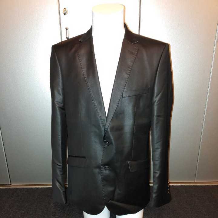 ★ZARA テーラードジャケット ブラック 光沢拍卖