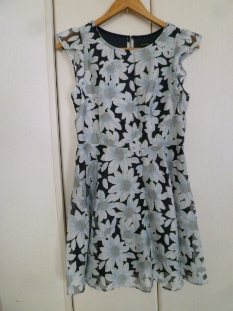 alicia PAGEBOY/アリシアページボーイ○紺大花柄マーガレット風肩フリルフレアーワンピースF/ネイビー膝丈半袖○OP1119拍卖