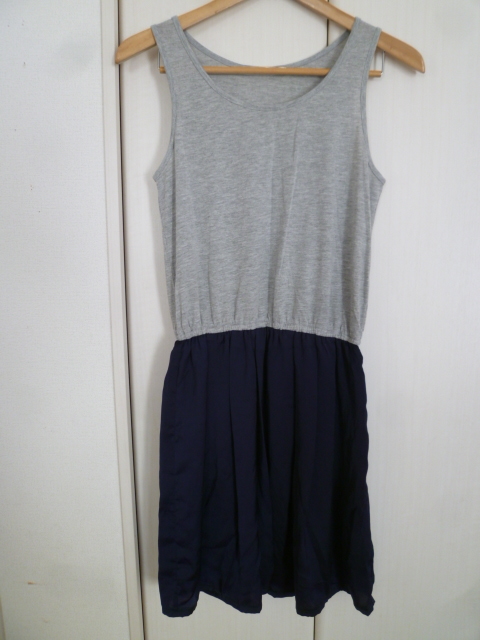 ikka○グレー×紺サテンスカート異素材ドッキングペチコートワンピースM/ネイビーコックスフェイクツイン風○OP1121拍卖