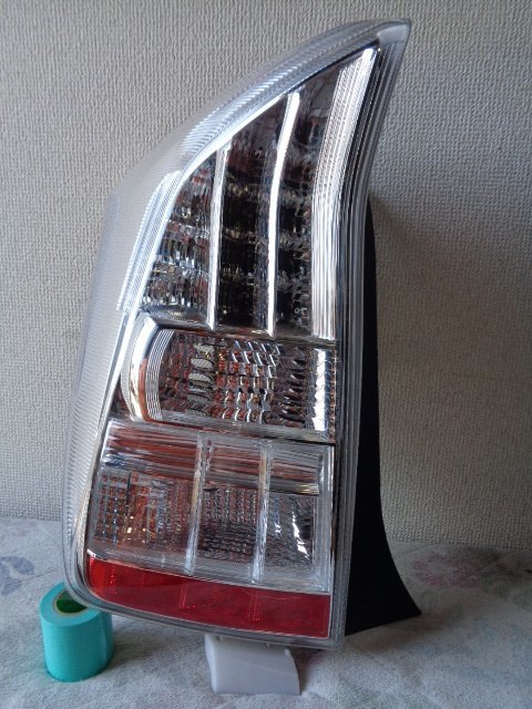 ⑪ プリウス テールランプ左 ZVW30 前期 STANLEY 47-37拍卖