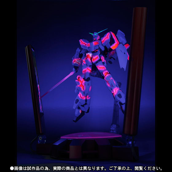 魂ウェブ ROBOT魂 ユニコーンガンダム(サイコフレーム発光仕様)GLOWING STAGEセット拍卖