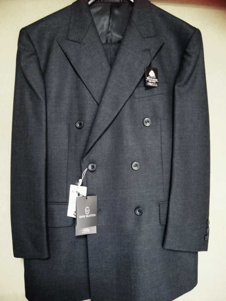 【新品】濃灰色 GIANNI VALENTINO 高級 ダブル スーツ 63,800円(税込)92A5 秋冬春拍卖