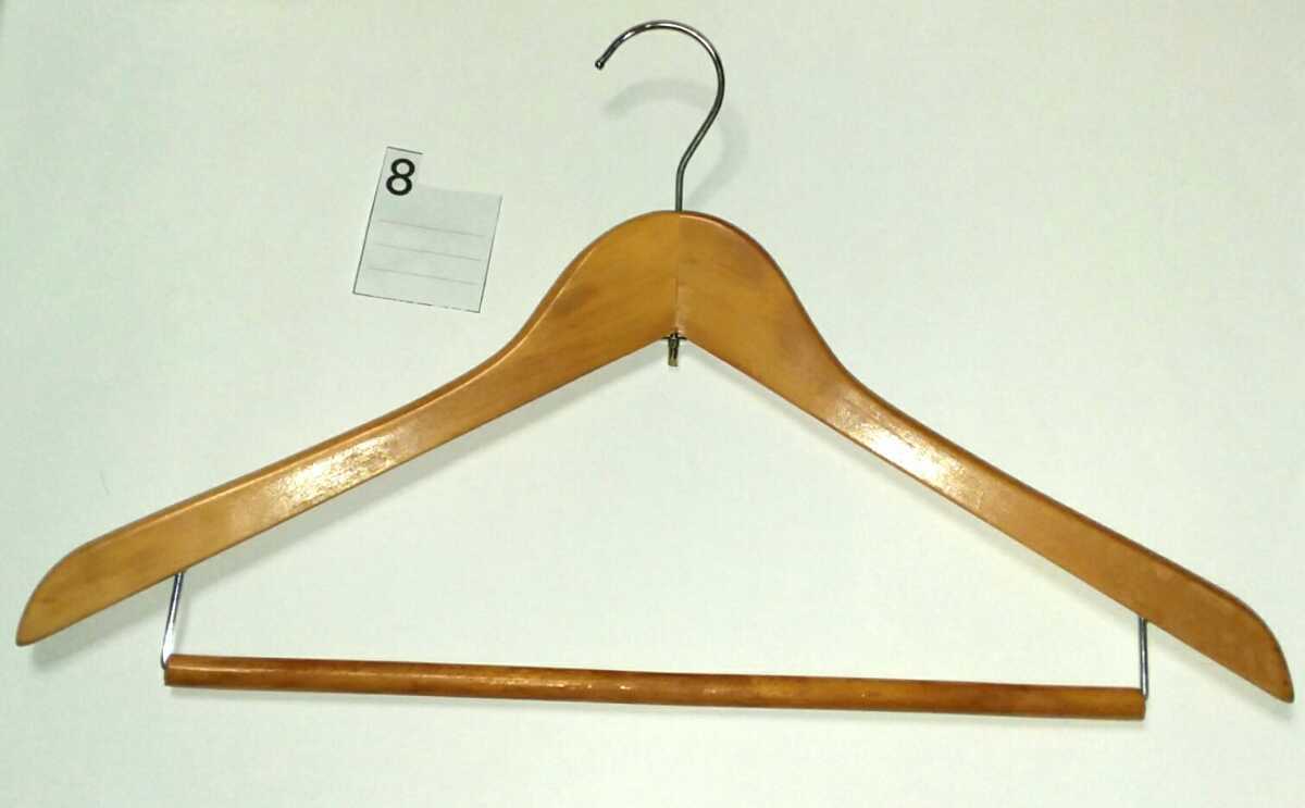 ♪昭和レトロ★木製ハンガー⑧★懐かしい★★Japanese Retro Wood Coat Hanger★ヴィンテージ★掘り出し物★洋服スーツハンガー拍卖