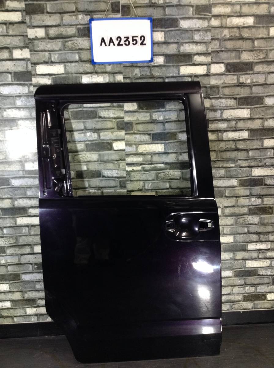 ☆☆☆AA2352☆☆ JF1 ホンダ N-BOX 右(R) リアドア ドア サイドドア拍卖