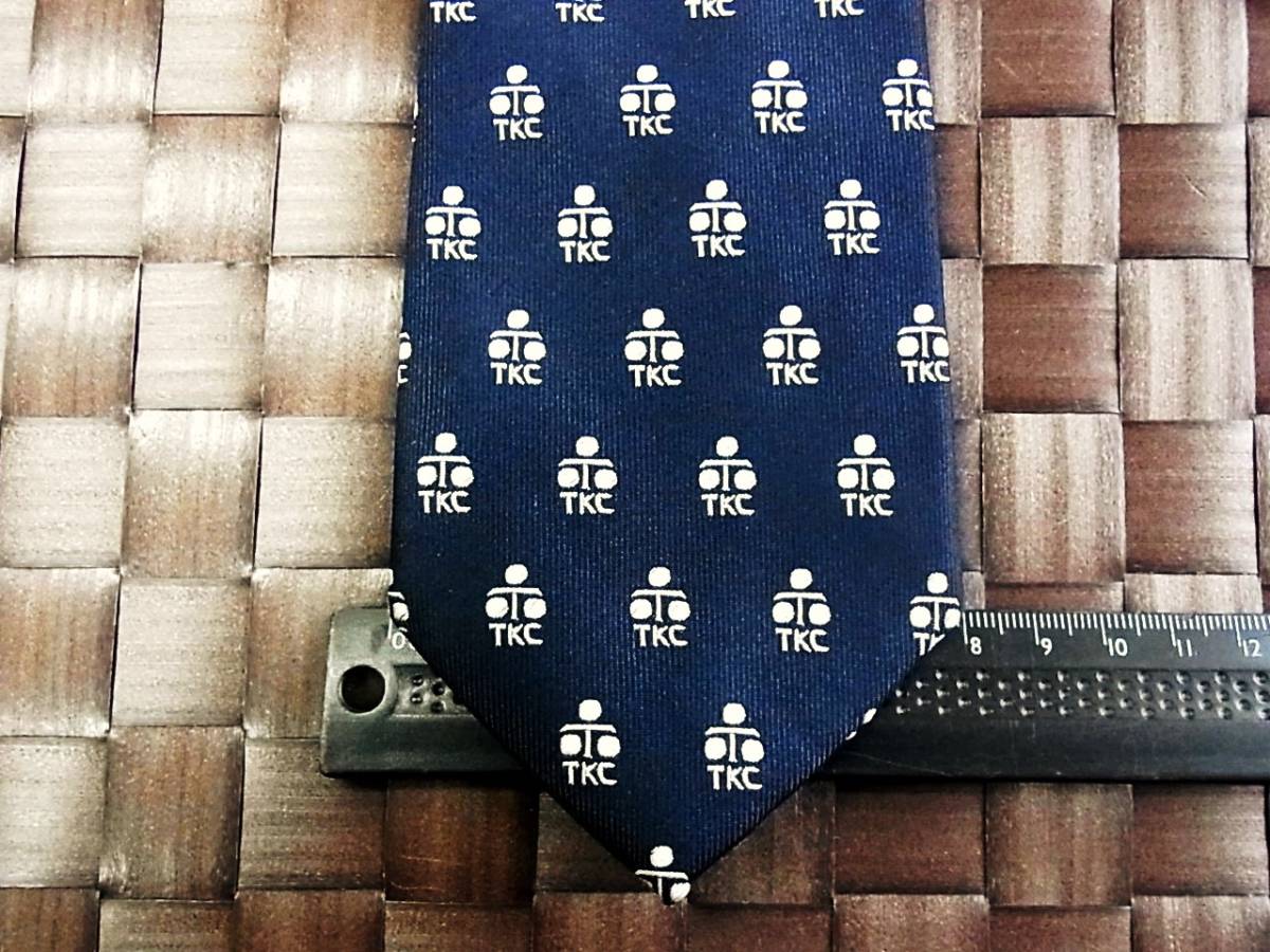 【特選】1392美品【人気の細ナロータイ】シルク100%オラーニ「CHRISTIAN ORANI」ネクタイ拍卖