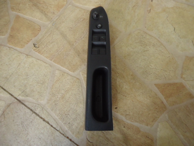 送料込み JB5 ライフ 17年式 パワーウインドウスイッチ拍卖