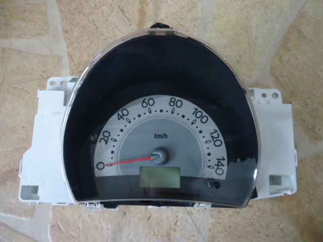 送料込み L550S ダイハツ ムーブラテ 19年式 メーター 動作確認OK拍卖