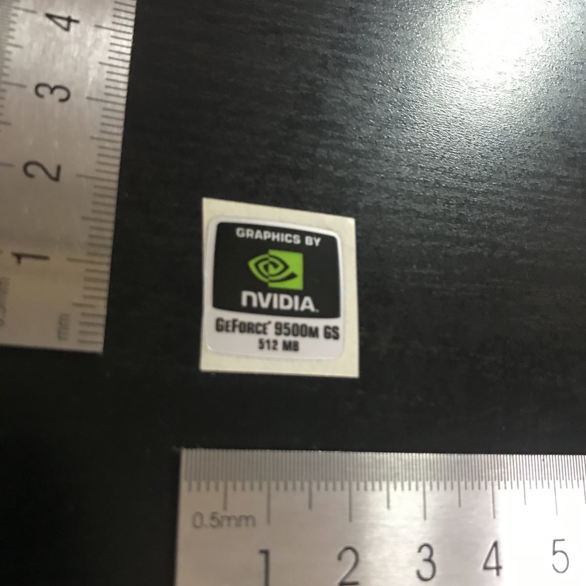 NVIDIA GEFORCE 8500m GS 512MBエンブレムシールロゴグラフィック@2496拍卖