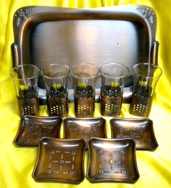 売切 1口ビールセット グラス5客 容量130ml コースター5枚 トレー1枚 ブロンズ仕上げ 纏購入特典有 箱無し 訳有拍卖