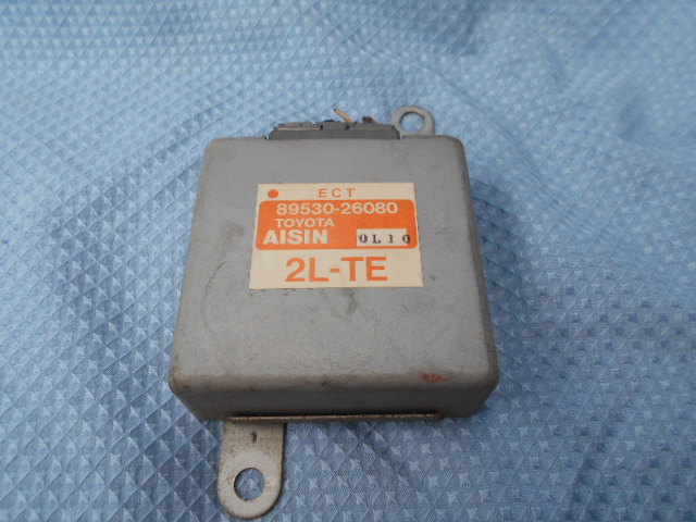 ハイエース LH100G ミッション コンピューター拍卖