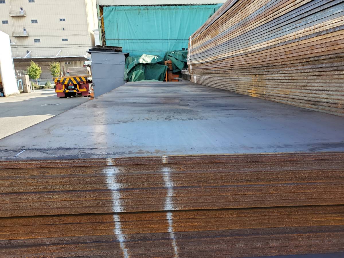 【千葉発】新品 敷鉄板 未使用 5×20×厚さ22㎜ 現場 敷き鉄板 寸法 1,524×6,096×厚さ22㎜ 重量1,604㎏ 鉄板 ヤード 解体 土木 建設 土場拍卖